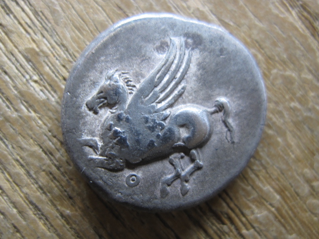ペガサス　ギリシャ　古代銀貨