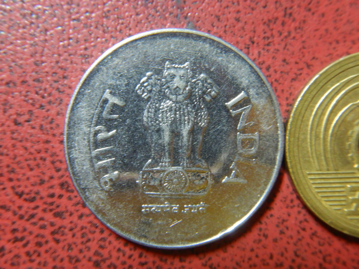 インド　１ルピー硬貨