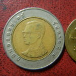 タイ　１０パーツ硬貨