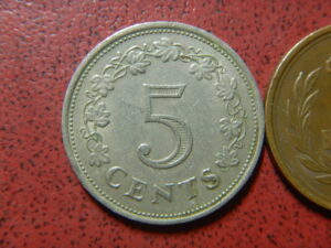 マルタ　５セント白銅貨