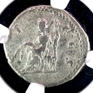 古代ローマ　大ファウスティナ銀貨