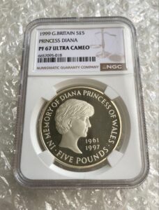 イギリス　ダイアナ銀貨